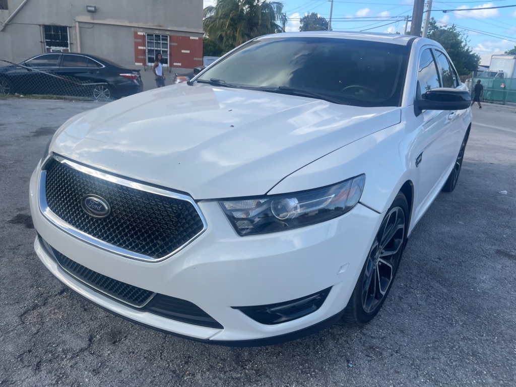 2014 Ford Taurus