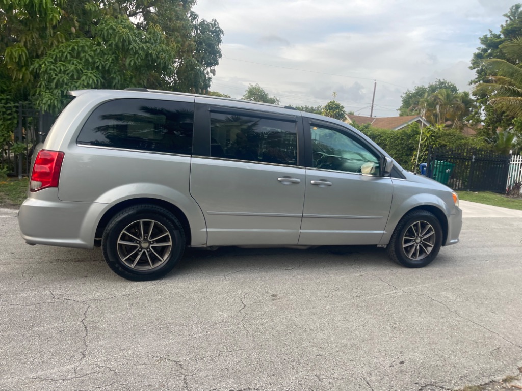 2017 Dodge Grand Caravan