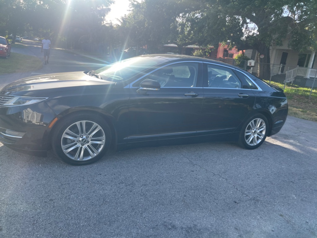 2014 Lincoln MKZ