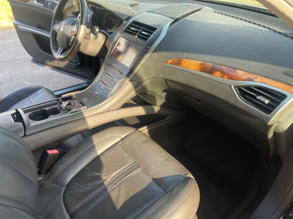 2014 Lincoln MKZ