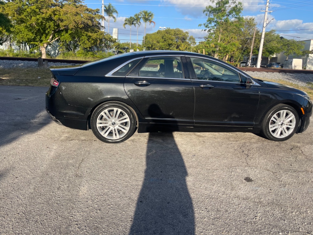 2014 Lincoln MKZ