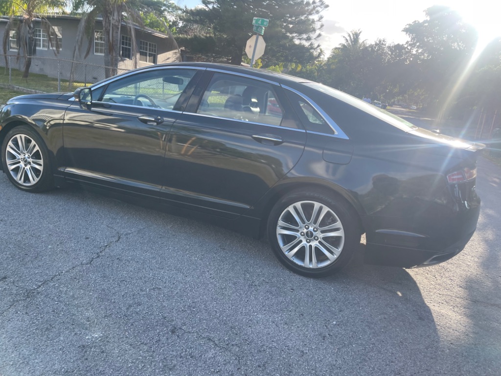 2014 Lincoln MKZ