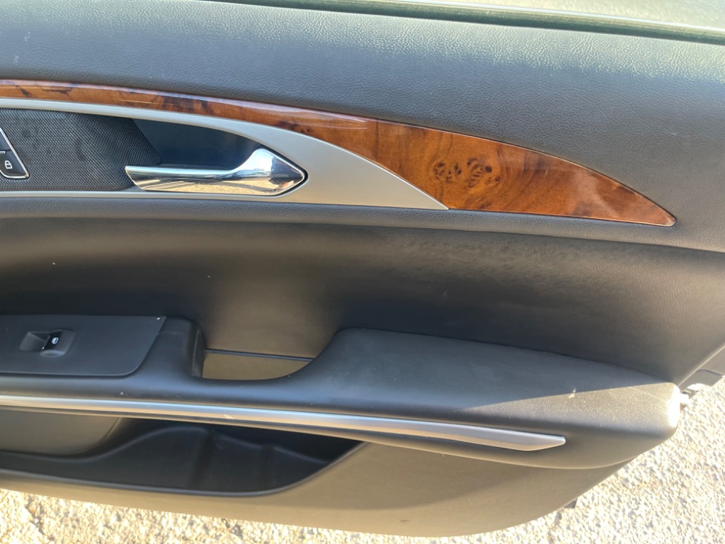 2014 Lincoln MKZ