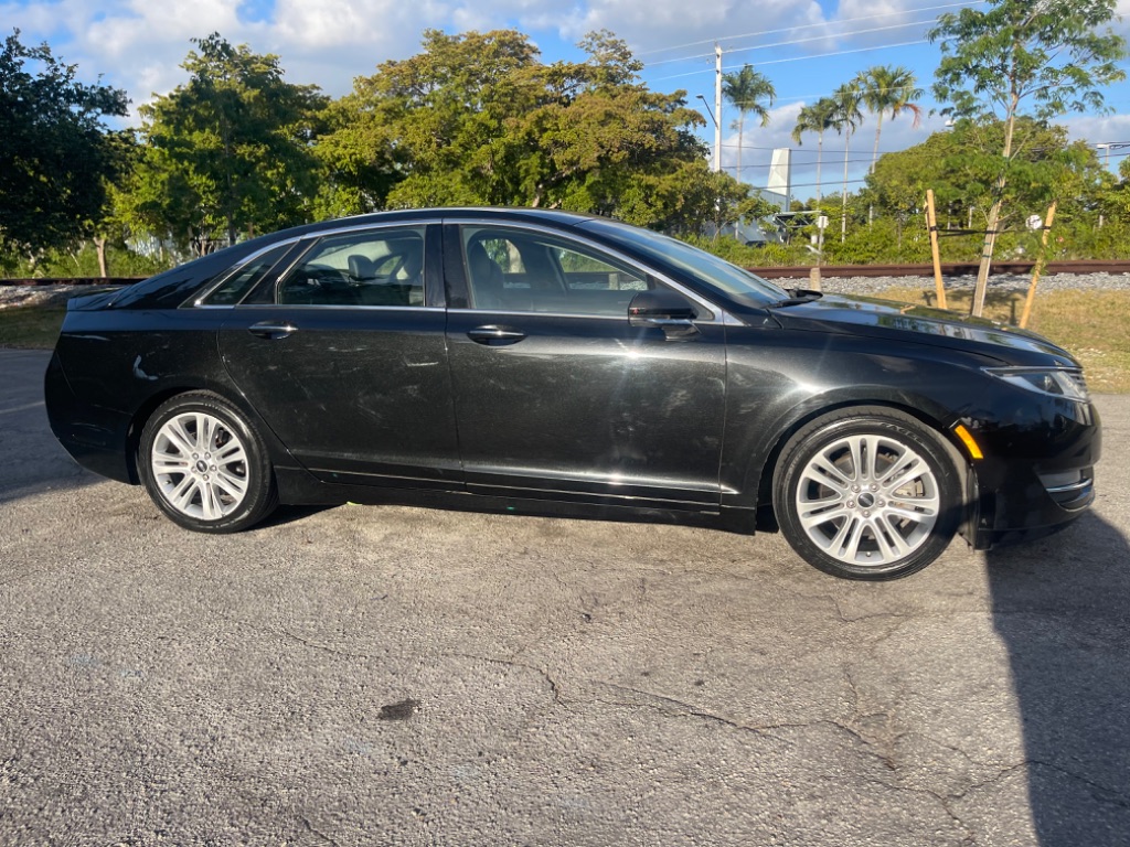 2014 Lincoln MKZ