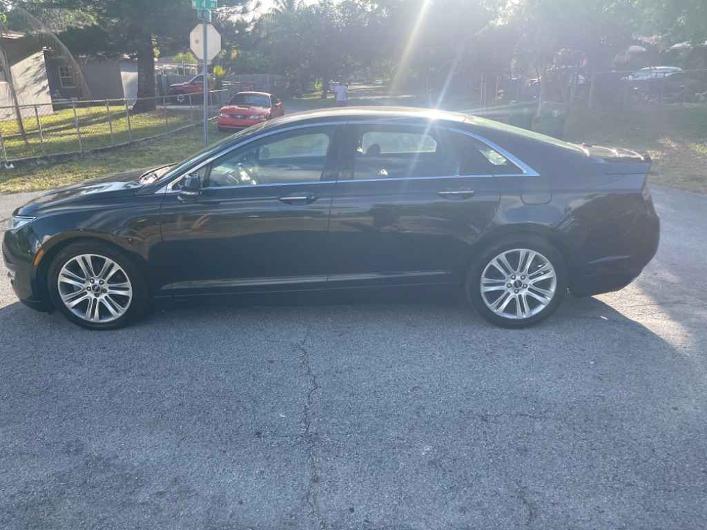 2014 Lincoln MKZ