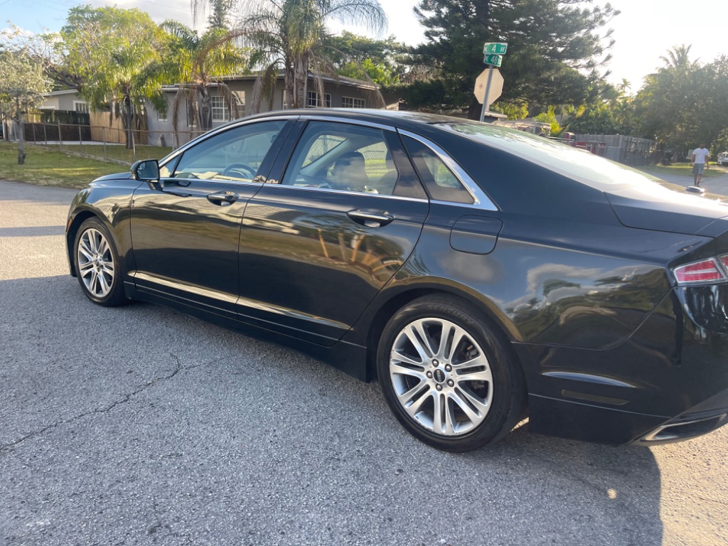 2014 Lincoln MKZ