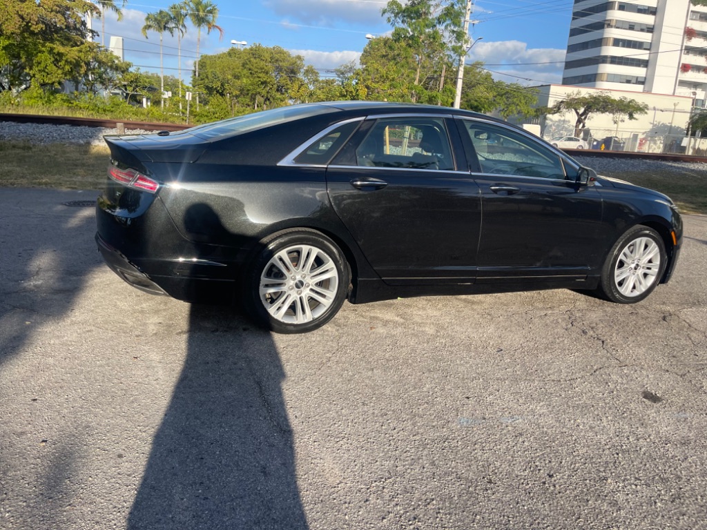 2014 Lincoln MKZ