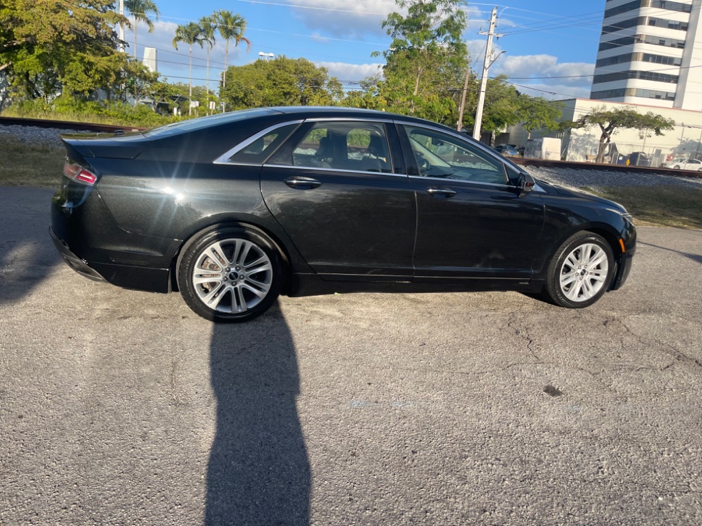 2014 Lincoln MKZ
