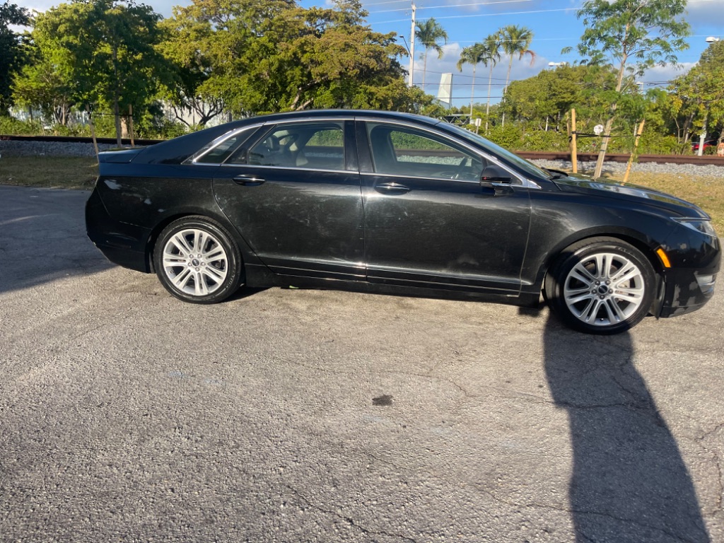 2014 Lincoln MKZ
