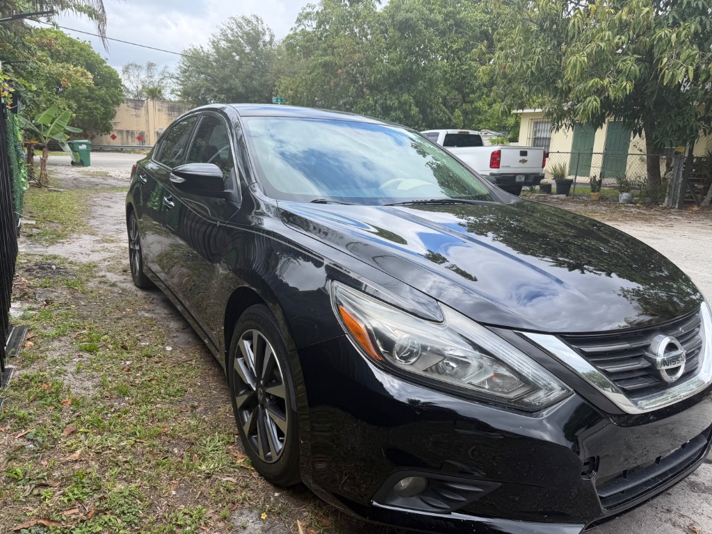 2017 Nissan Altima - $5,500