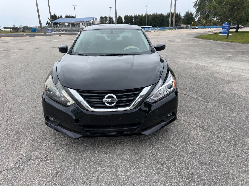 2017 Nissan Altima - $5,500