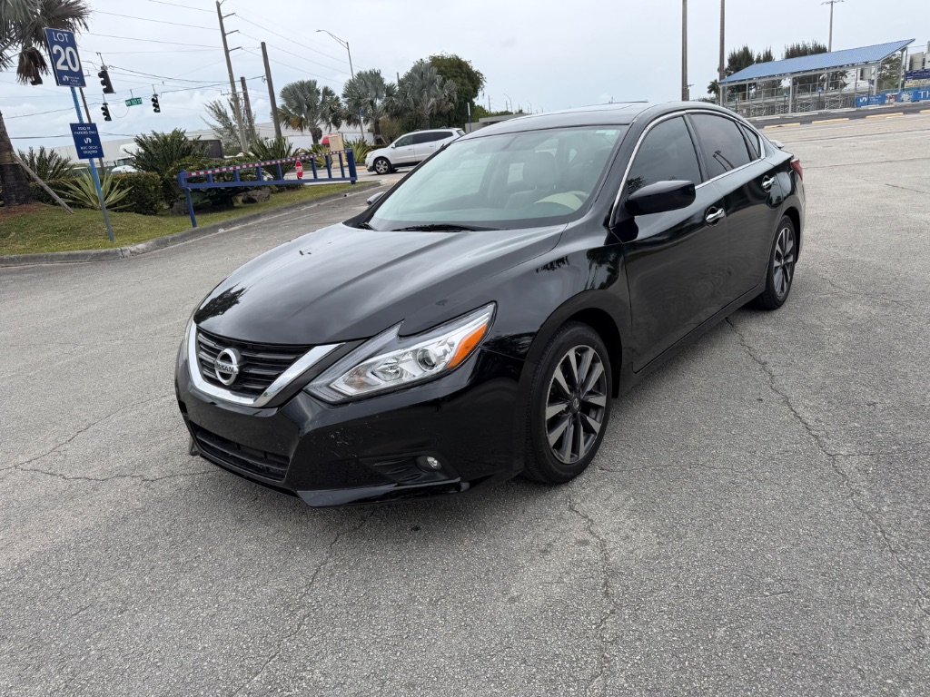 2017 Nissan Altima - $5,500