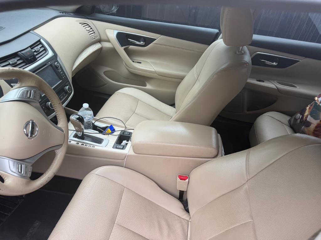 2017 Nissan Altima - $5,500