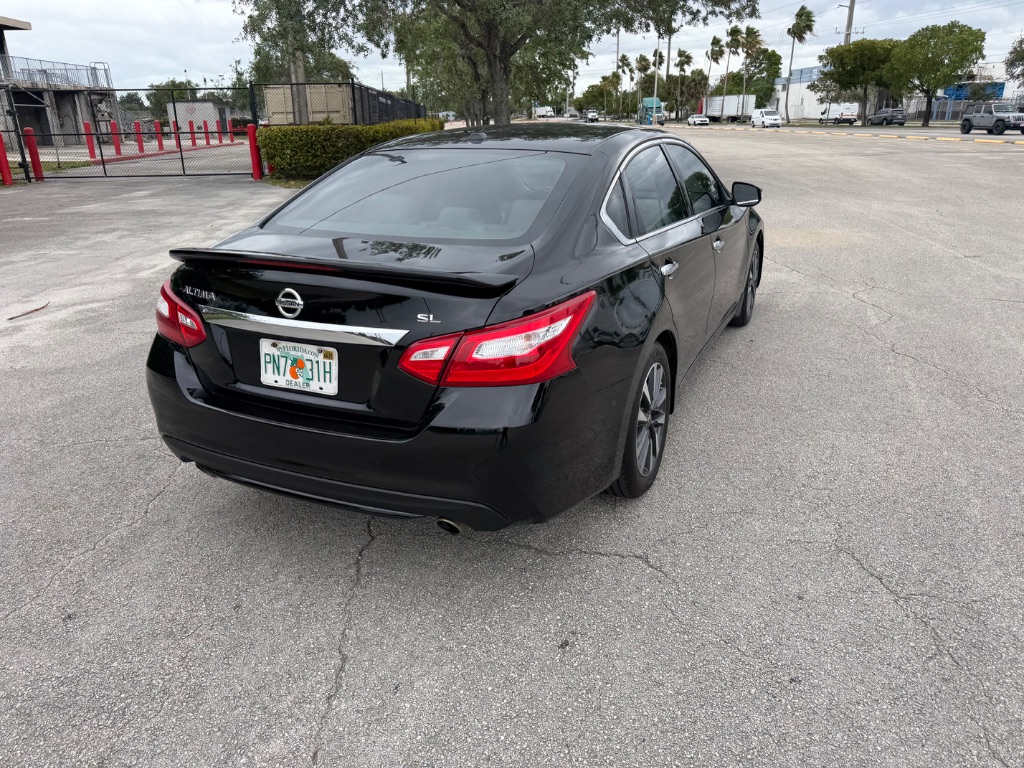 2017 Nissan Altima - $5,500