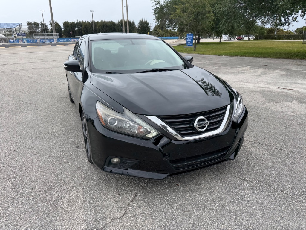 2017 Nissan Altima - $5,500