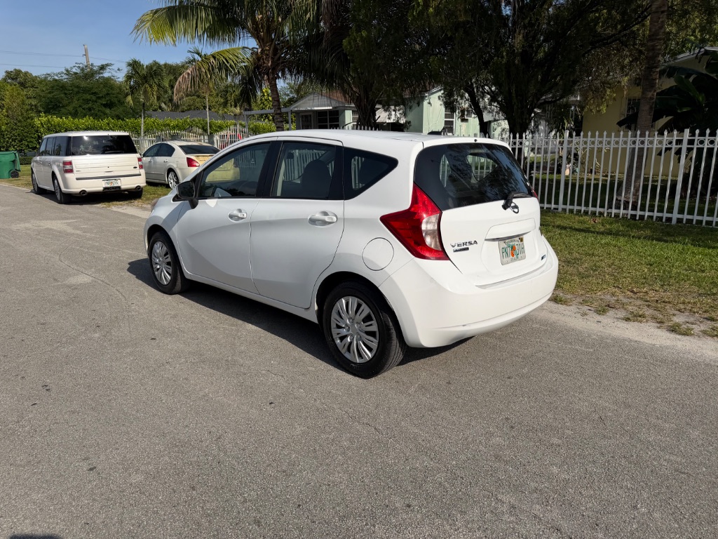 2016 Nissan Versa