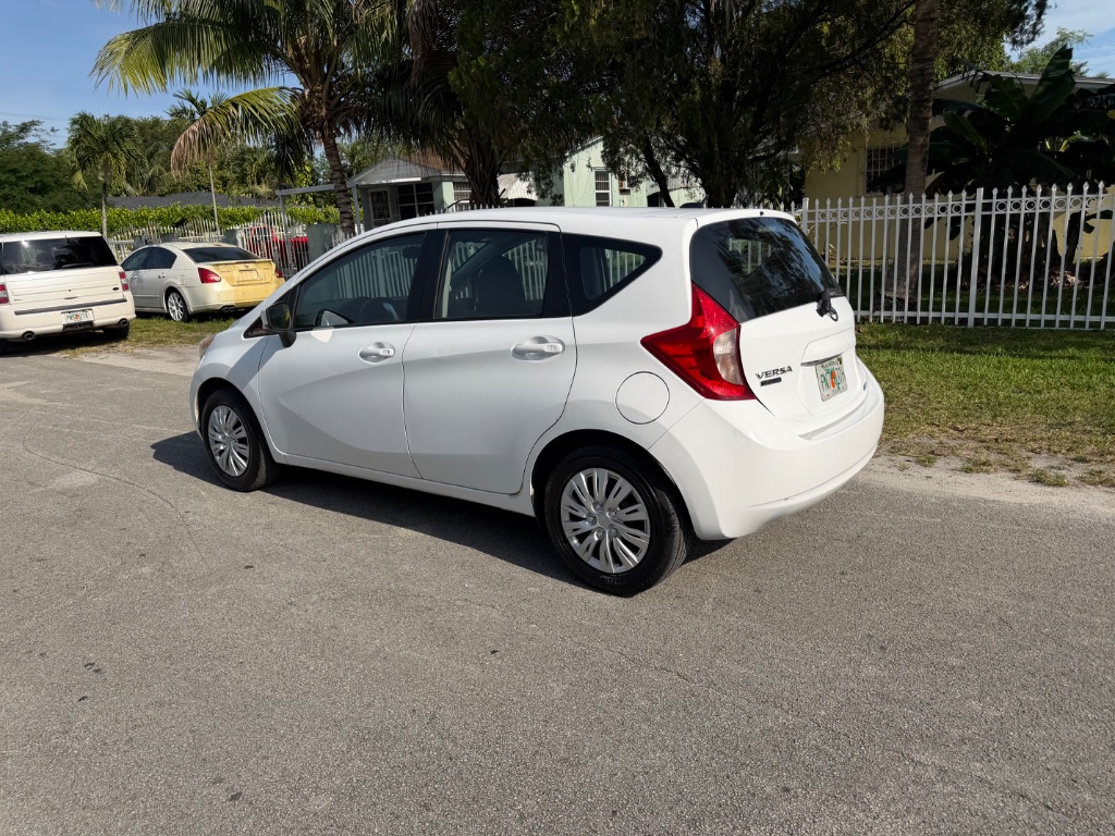 2016 Nissan Versa