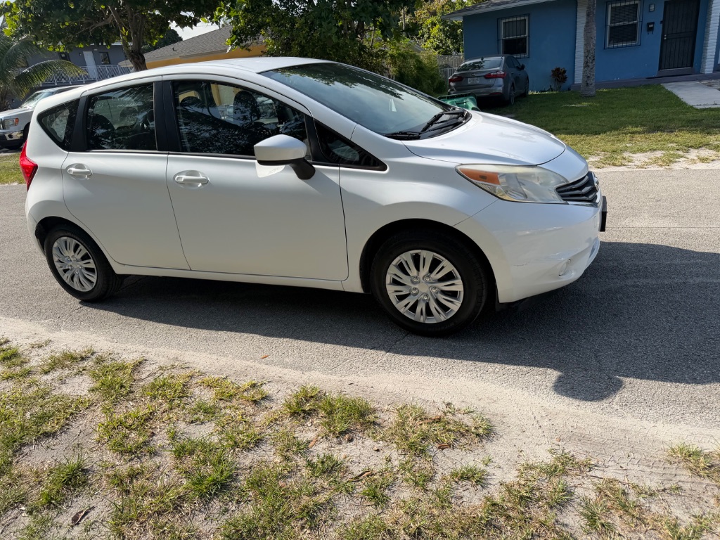 2016 Nissan Versa