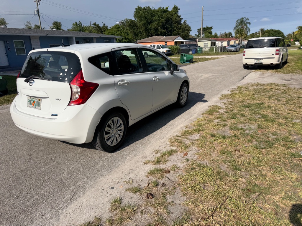 2016 Nissan Versa