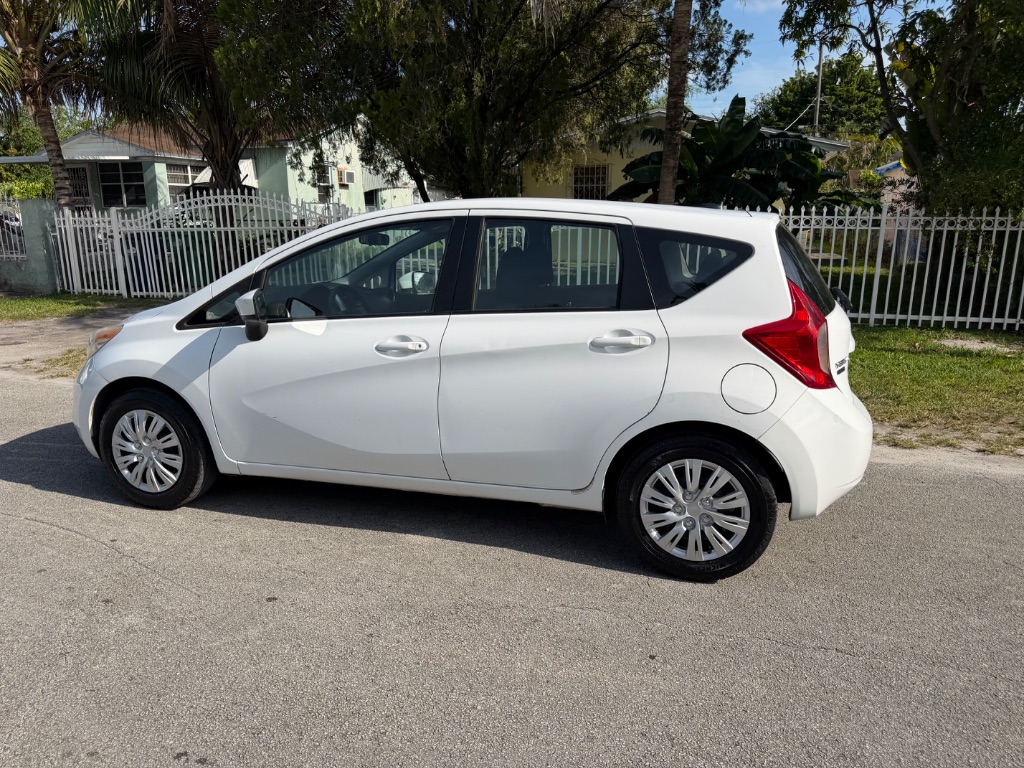 2016 Nissan Versa