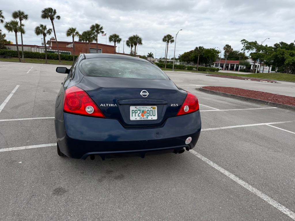 2013 Nissan Altima - $4,000