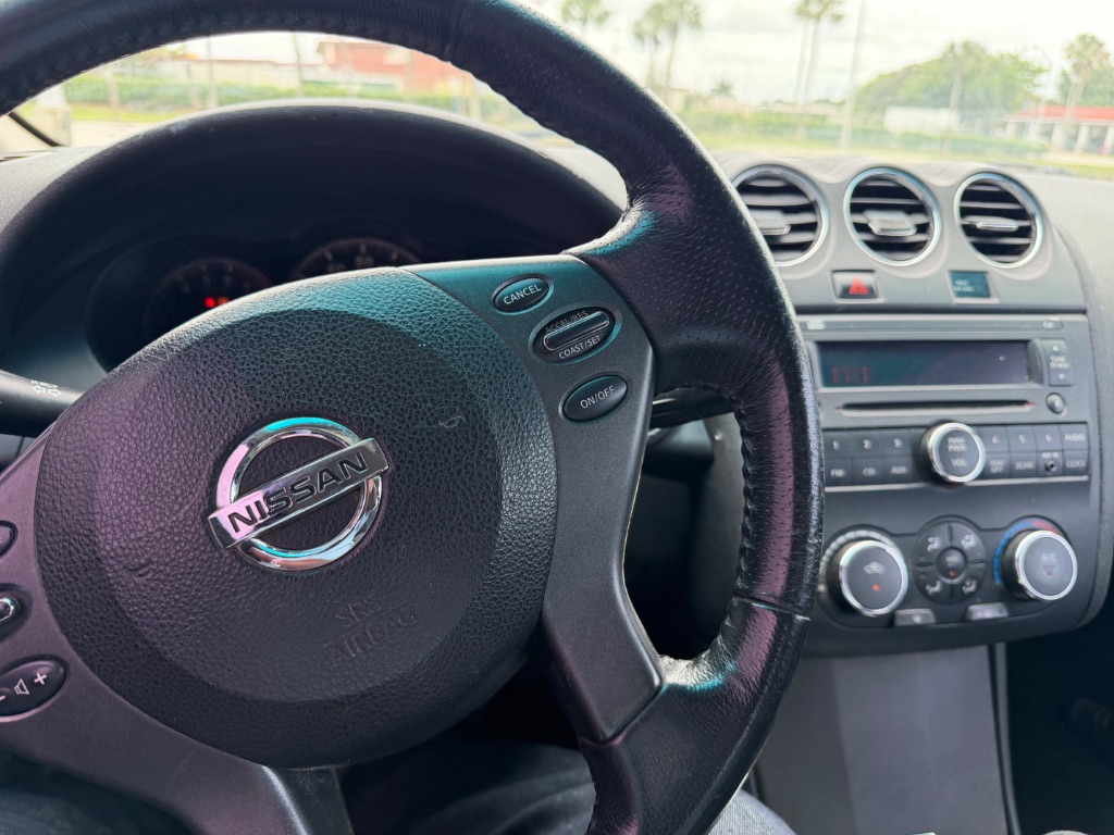 2013 Nissan Altima - $4,000