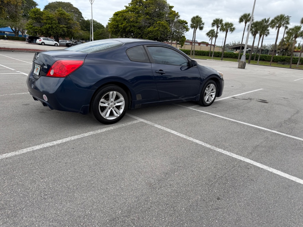 2013 Nissan Altima - $4,000