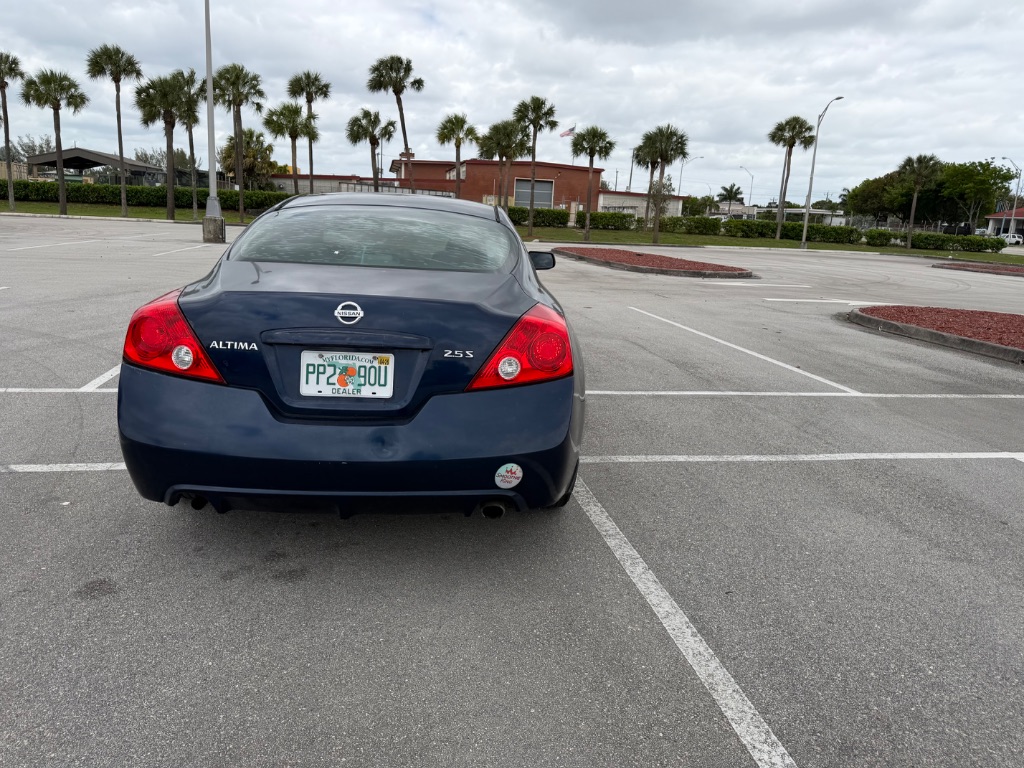 2013 Nissan Altima - $4,000