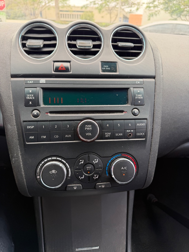 2013 Nissan Altima - $4,000