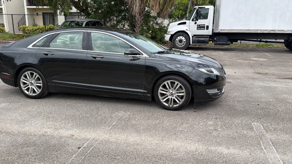 2015 Lincoln MKZ - $5,500