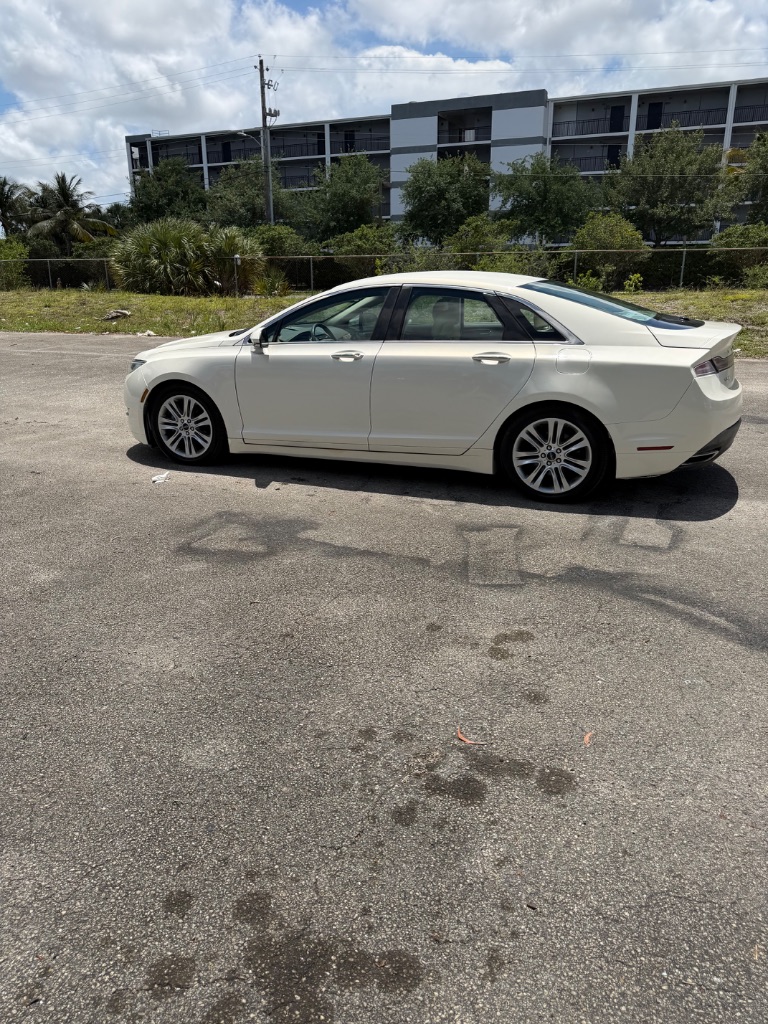 2013 Lincoln MKZ
