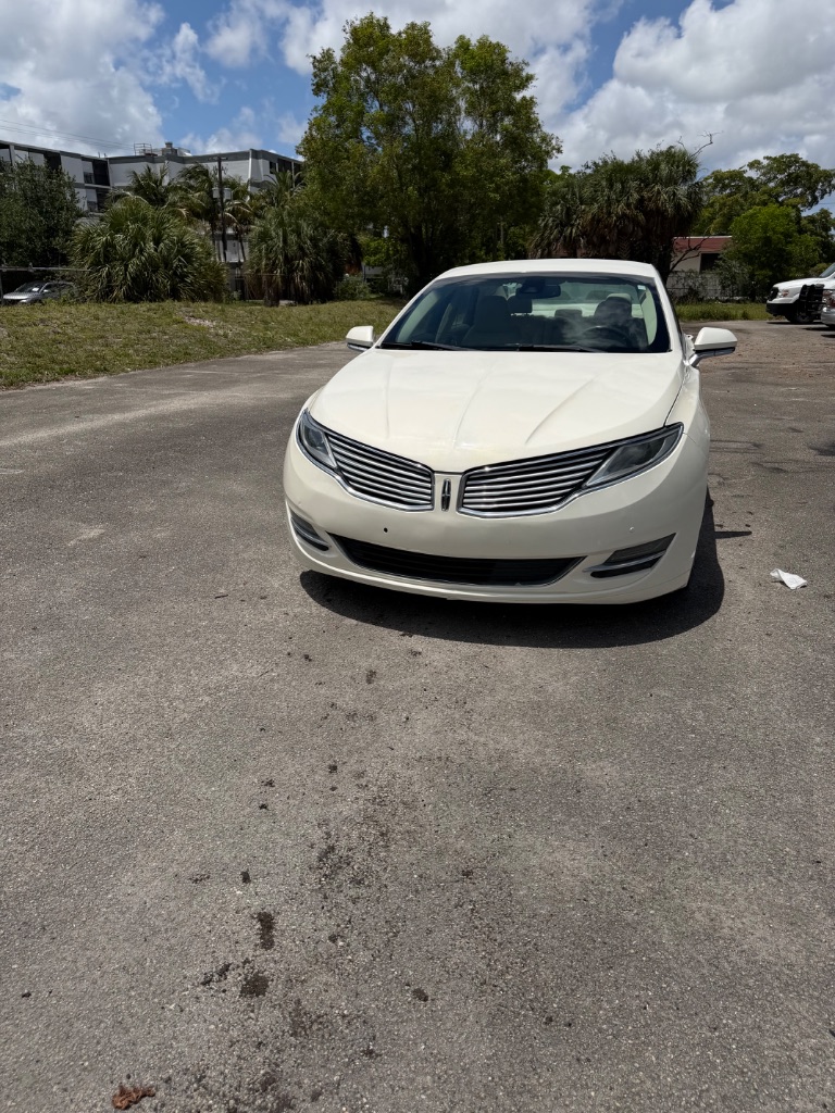 2013 Lincoln MKZ