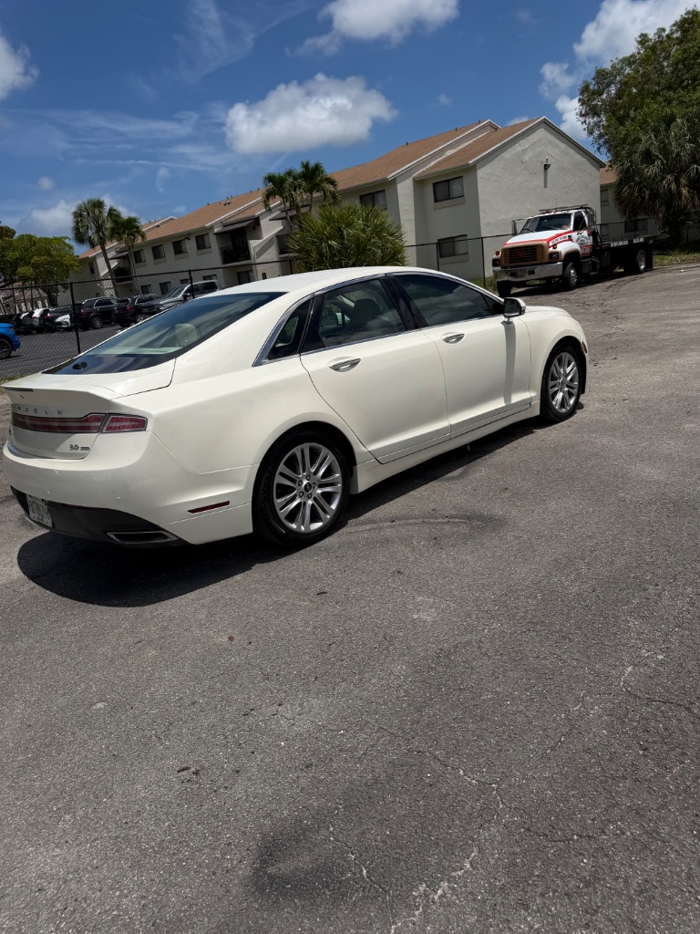 2013 Lincoln MKZ