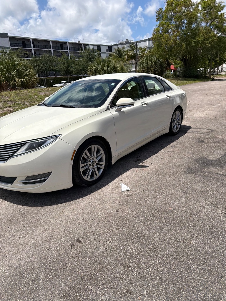 2013 Lincoln MKZ
