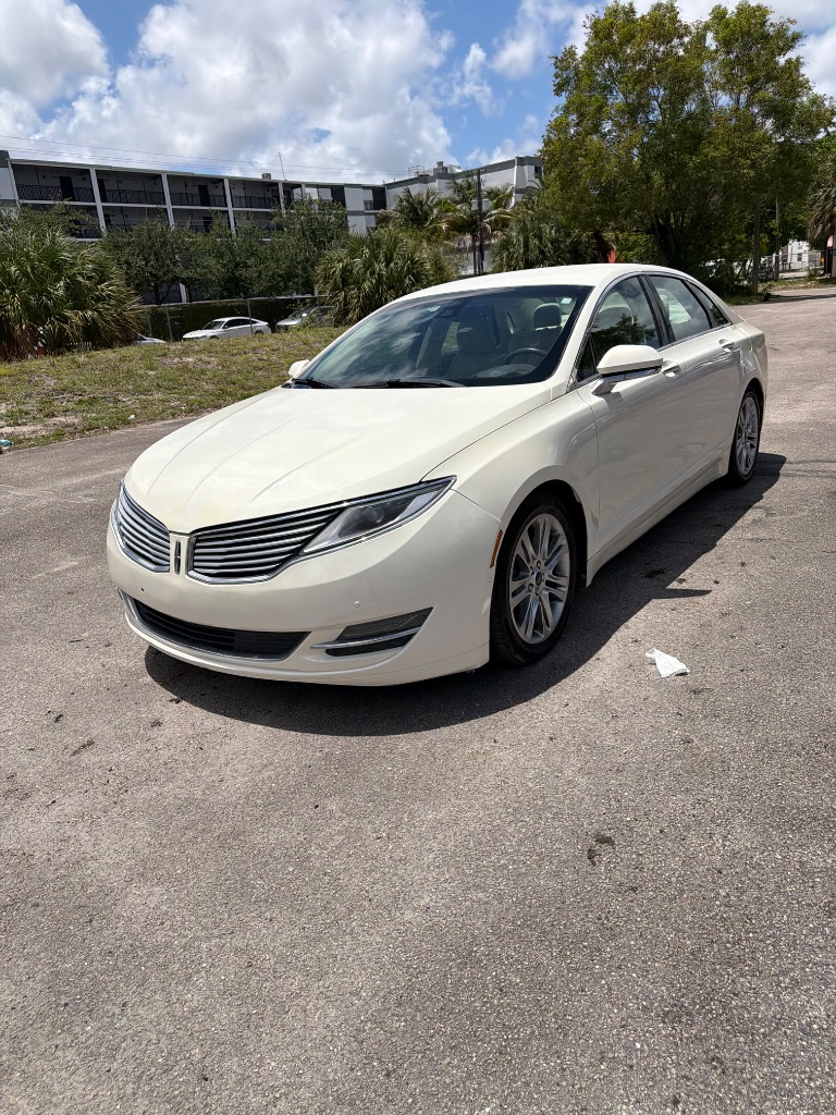 2013 Lincoln MKZ