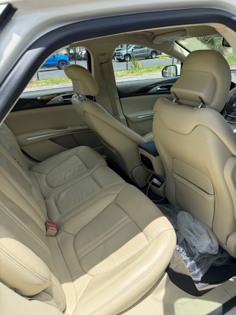 2013 Lincoln MKZ