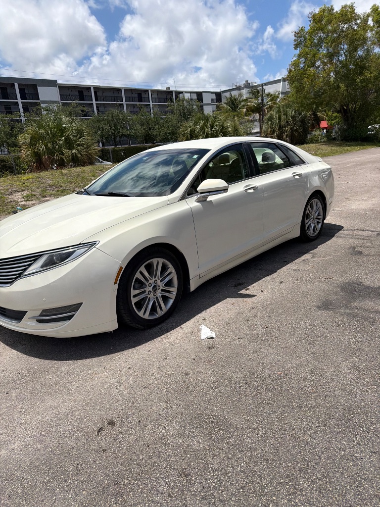 2013 Lincoln MKZ