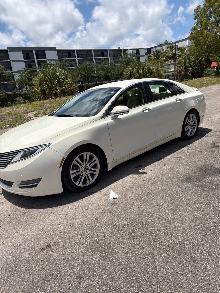 2013 Lincoln MKZ
