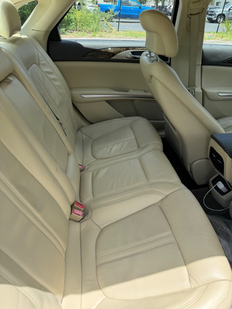 2013 Lincoln MKZ