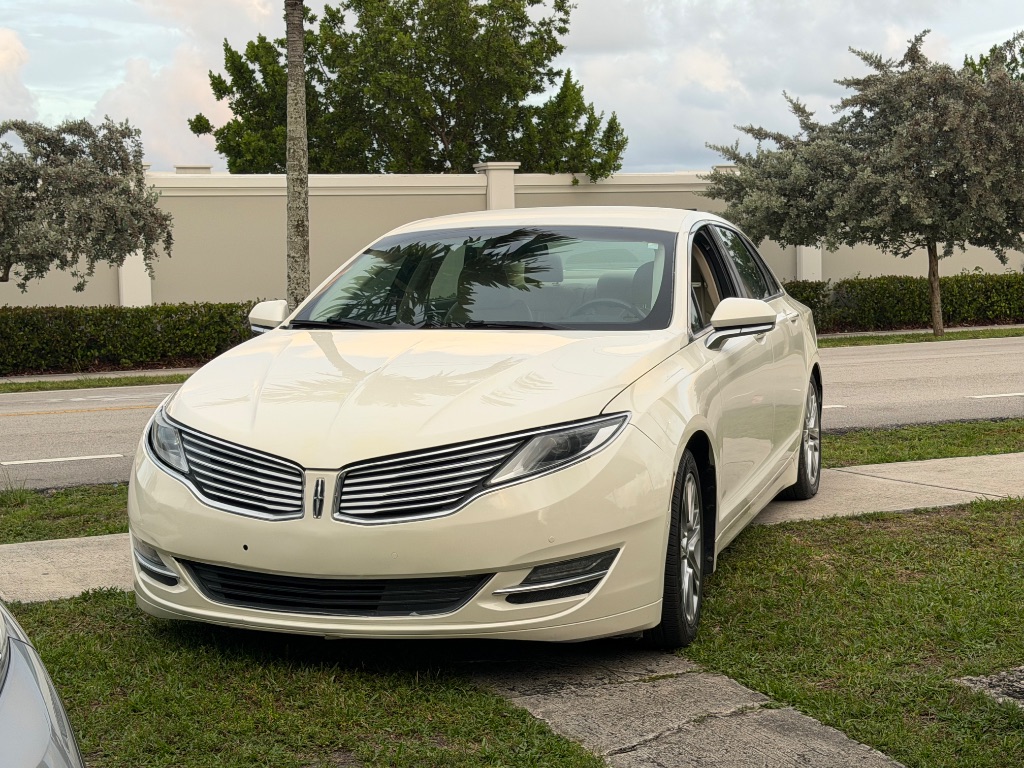 2013 Lincoln MKZ