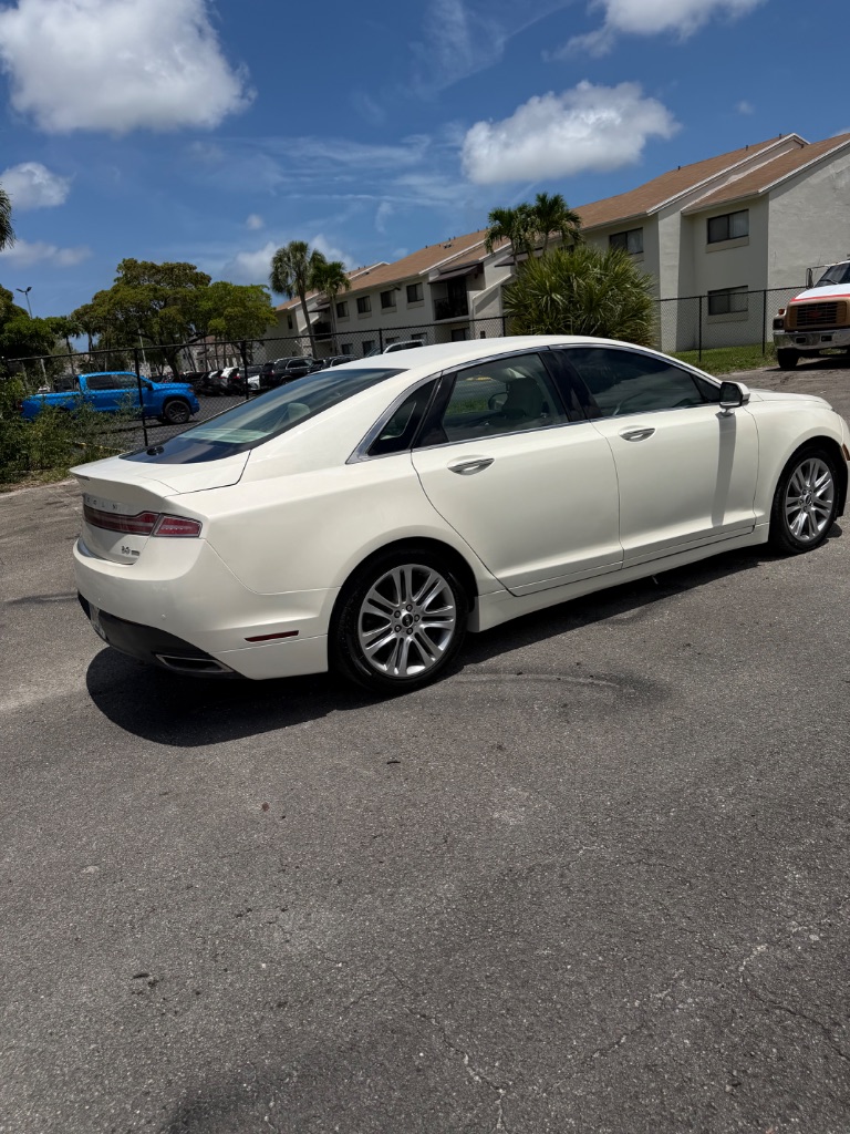 2013 Lincoln MKZ