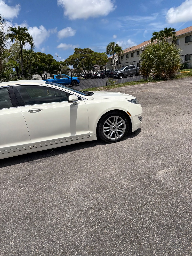 2013 Lincoln MKZ