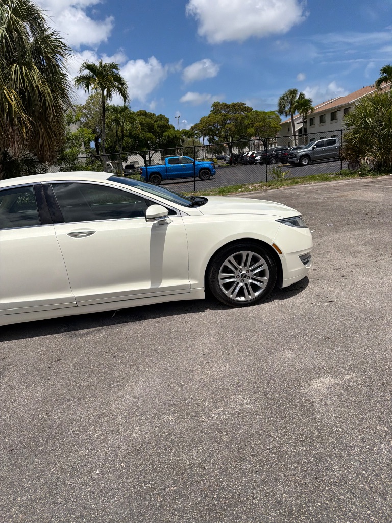2013 Lincoln MKZ