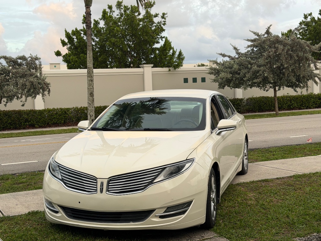 2013 Lincoln MKZ