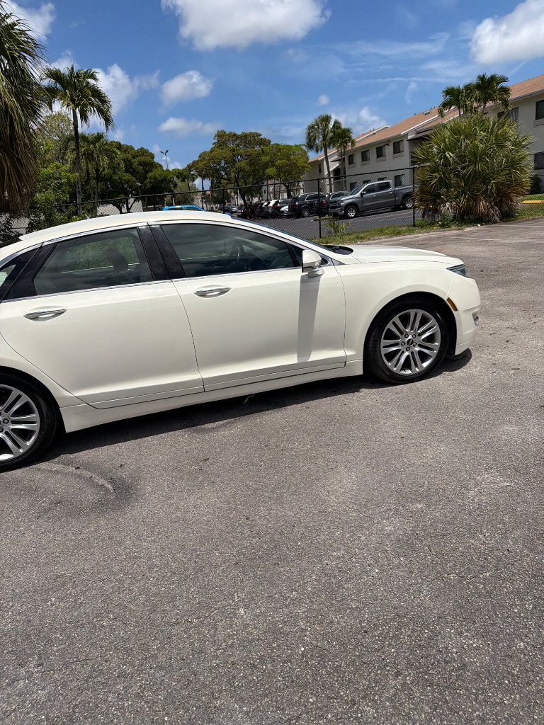 2013 Lincoln MKZ