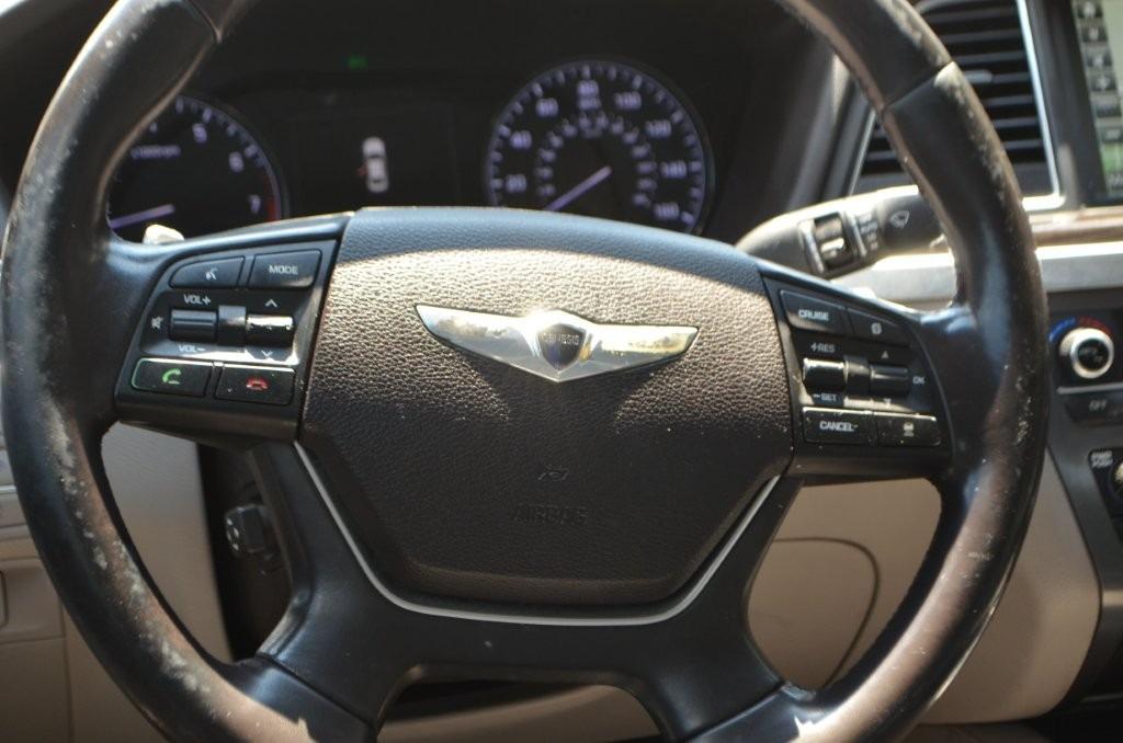 2015 Hyundai Genesis - $13,625
