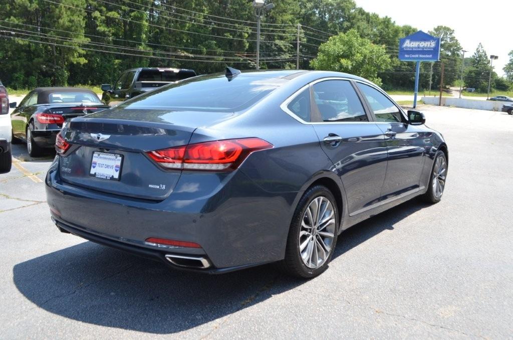 2015 Hyundai Genesis - $13,625