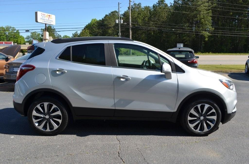 2020 Buick Encore Essence photo