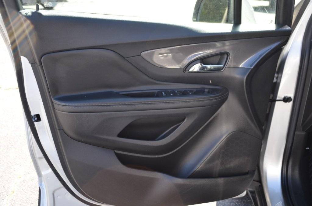 2020 Buick Encore Essence photo