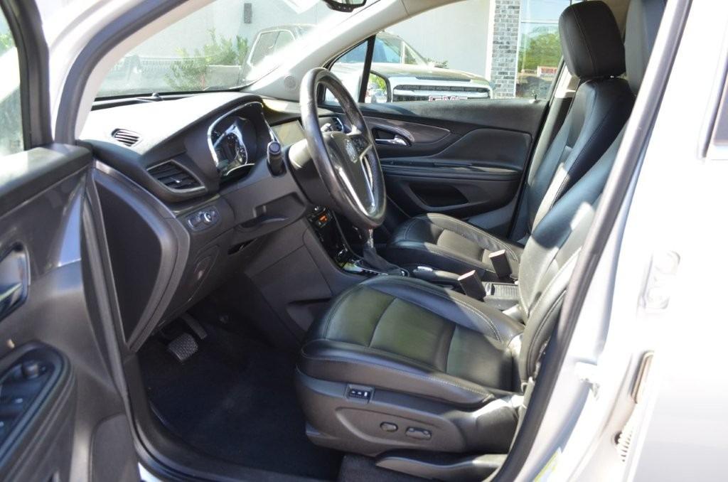 2020 Buick Encore Essence photo